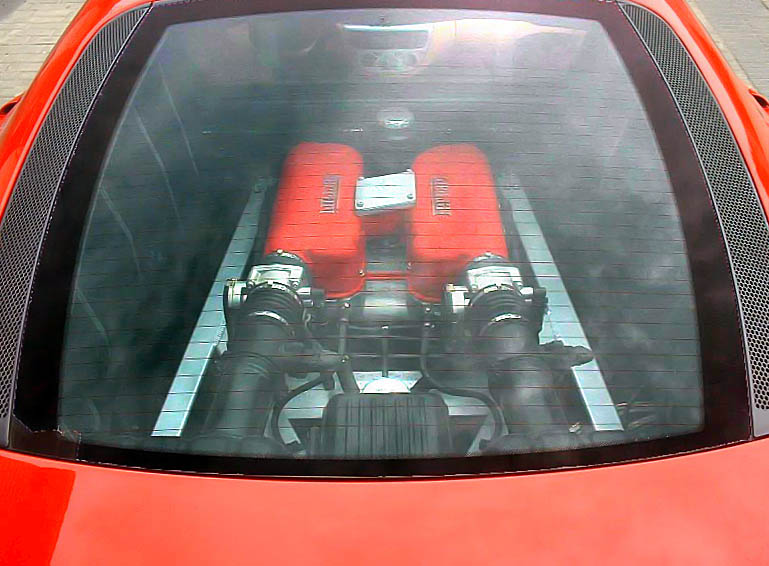 File:Ferrari 360 Modena Engine Cover.jpg