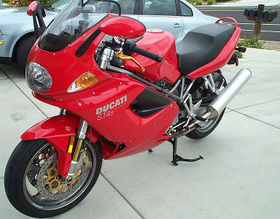 Ducati ST4s 2002 front.jpg