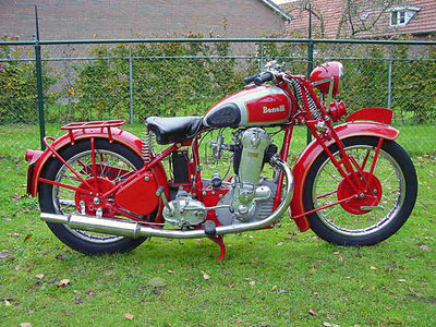 Benelli 1935 Type 4 TN 01.jpg