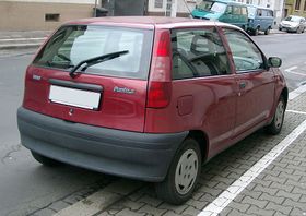 File:-ITALY- Fiat Punto 188 Facelift ITALY.JPG - Wikimedia Commons